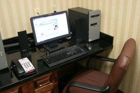 Hotel Staybridge I-85 Woodruff Road By Ihg